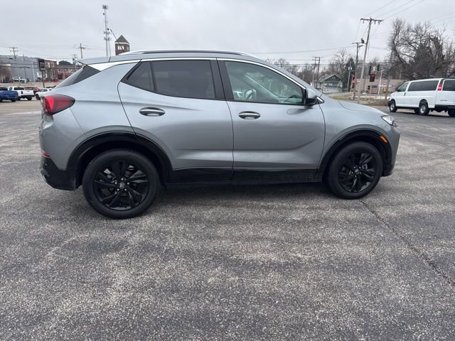 Used 2024 Buick Encore GX Sport Touring image 4