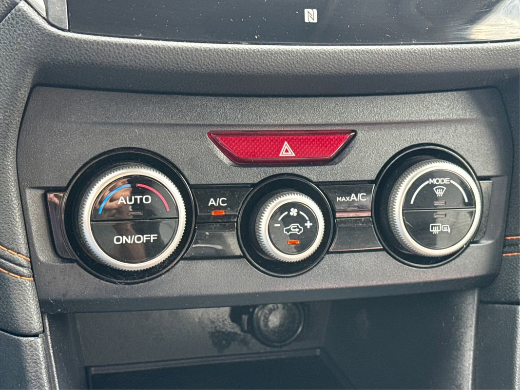 Used 2019 Subaru Crosstrek 2.0i Limited w/ Moonroof Package w/Navigation image 34