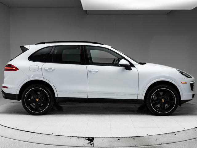 Certified 2018 Porsche Cayenne Platinum Edition AWD/4WD image 34