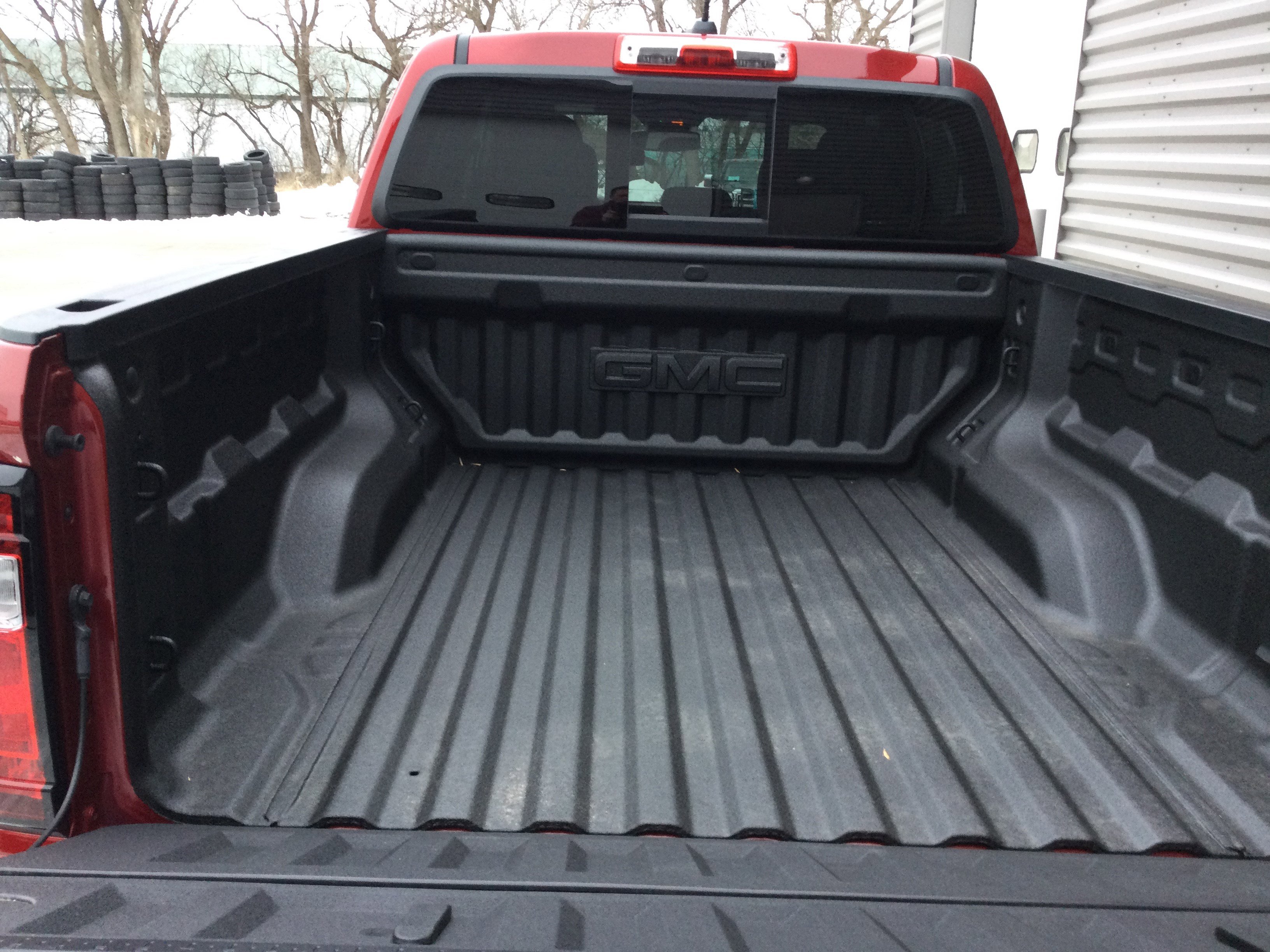 New 2026 GMC Canyon Elevation w/ Convenience Package image 5