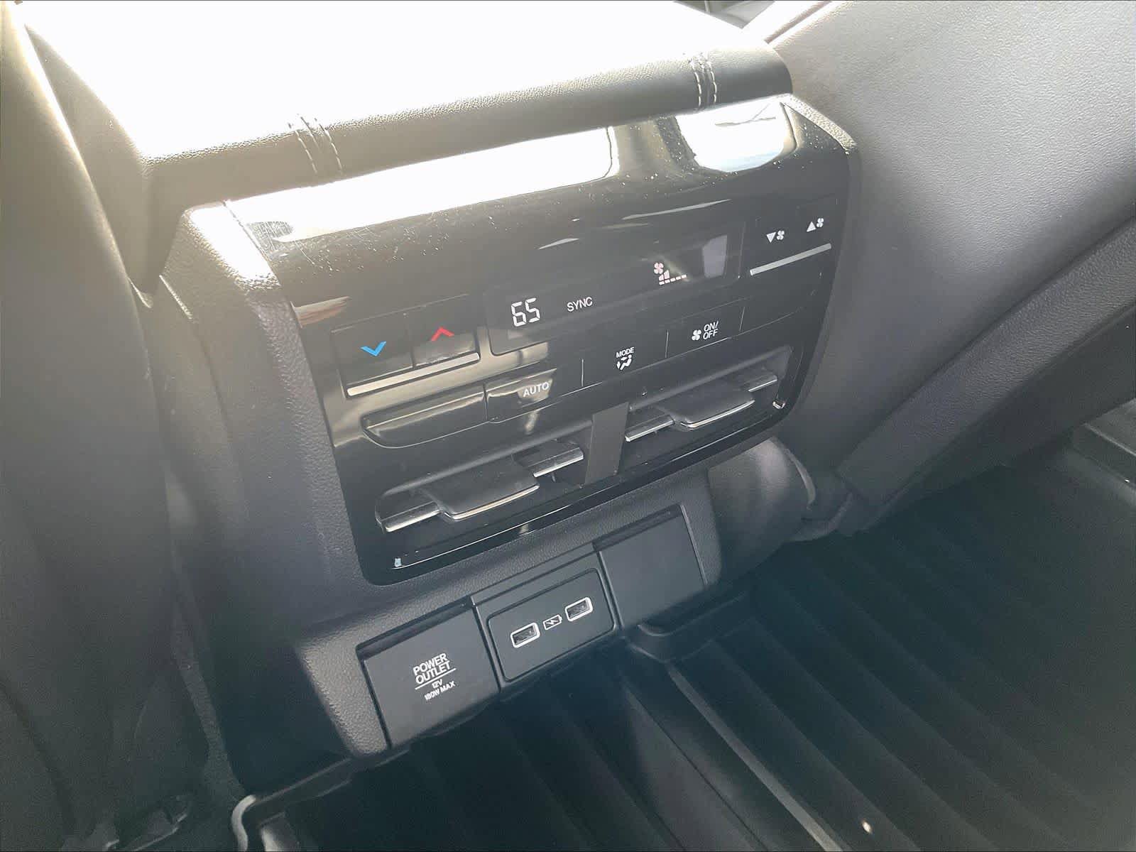 Used 2023 Acura MDX SH-AWD w/ Technology Package image 35