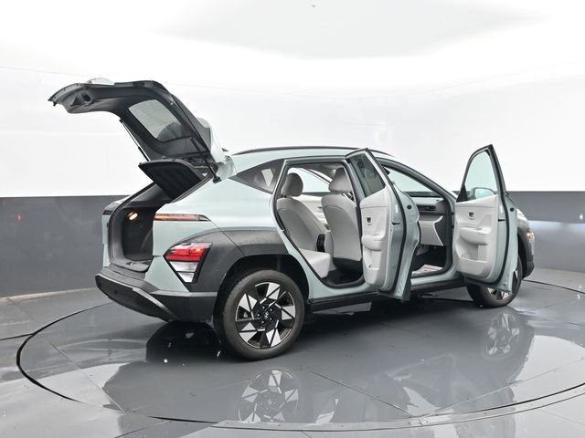 Used 2024 Hyundai Kona SEL image 28