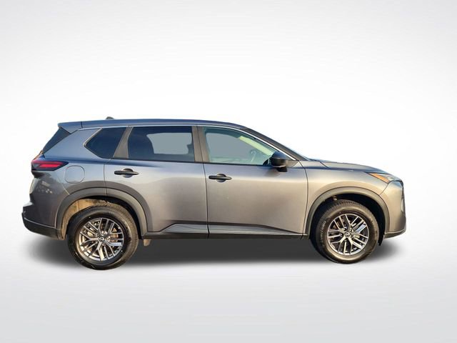 Used 2024 Nissan Rogue S image 6