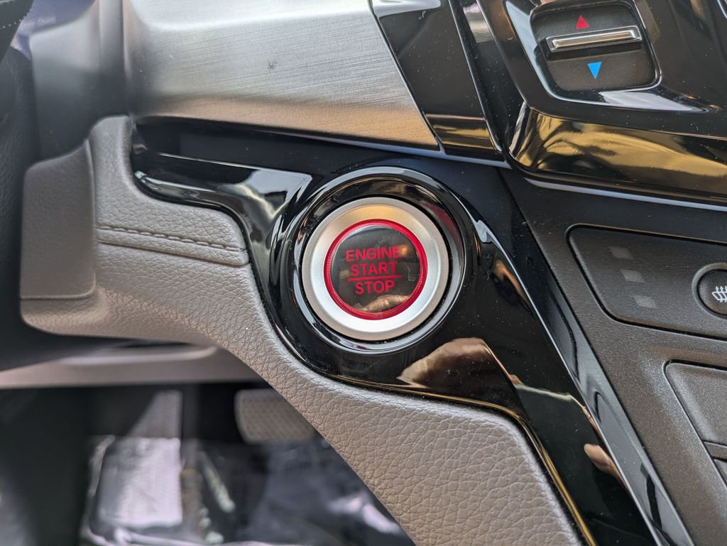 Used 2024 Honda Odyssey Touring image 25