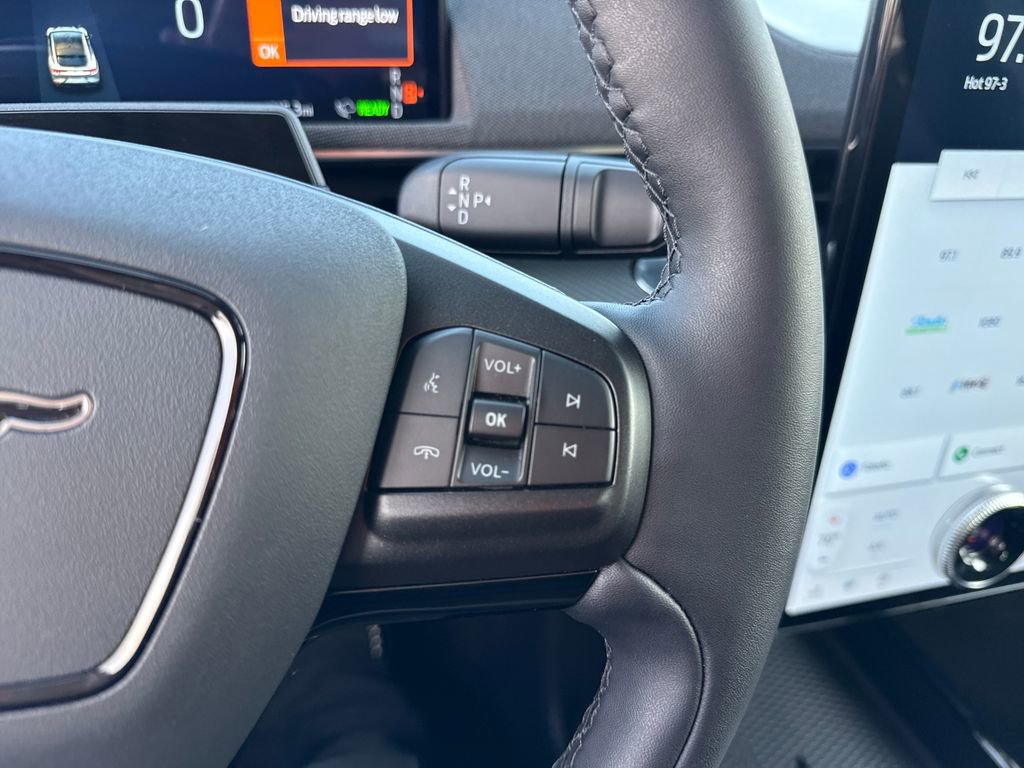 Used 2025 Ford Mustang Mach-E Select w/ Comfort Package Lite image 31