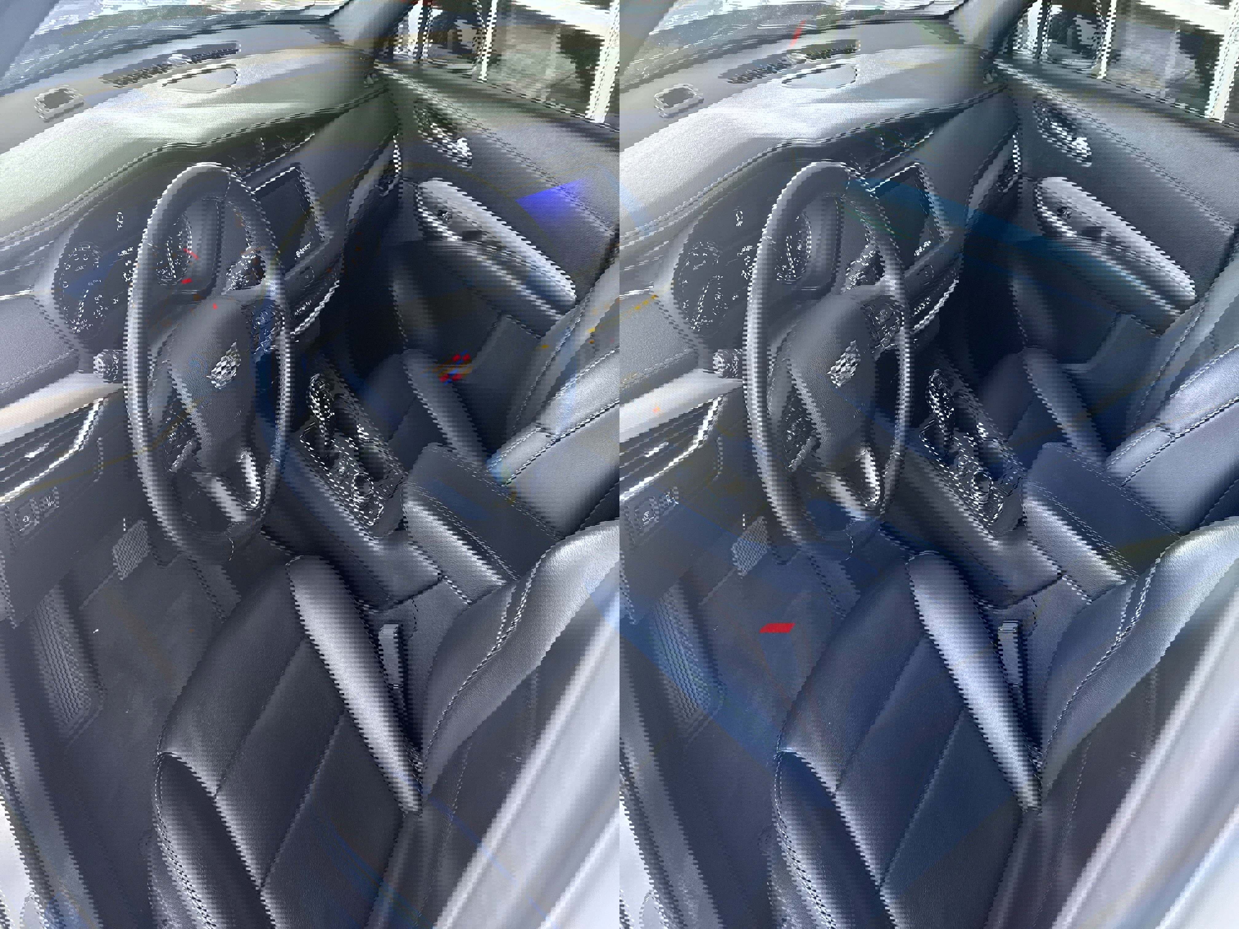 Used 2020 Cadillac XT4 Premium Luxury image 17