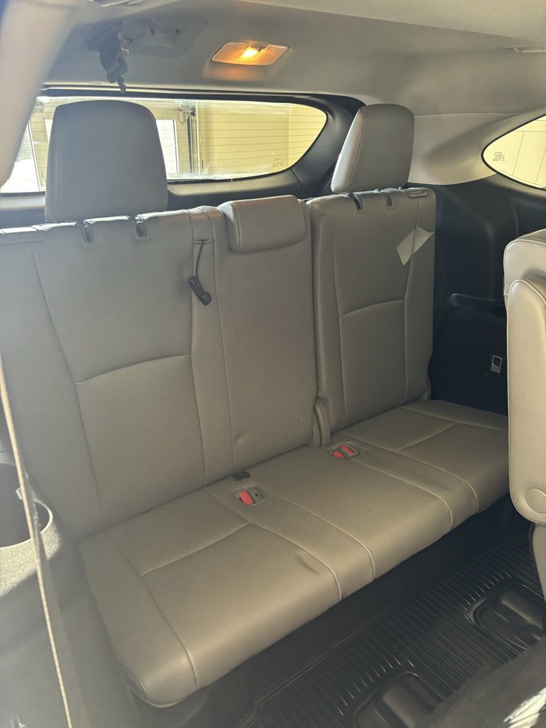 Certified 2021 Toyota Highlander Platinum image 28