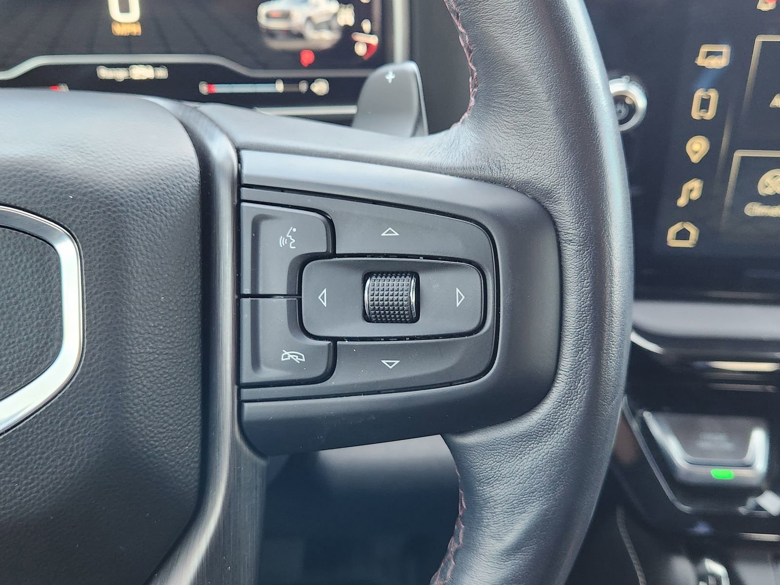 Used 2024 GMC Sierra 1500 AT4X image 32