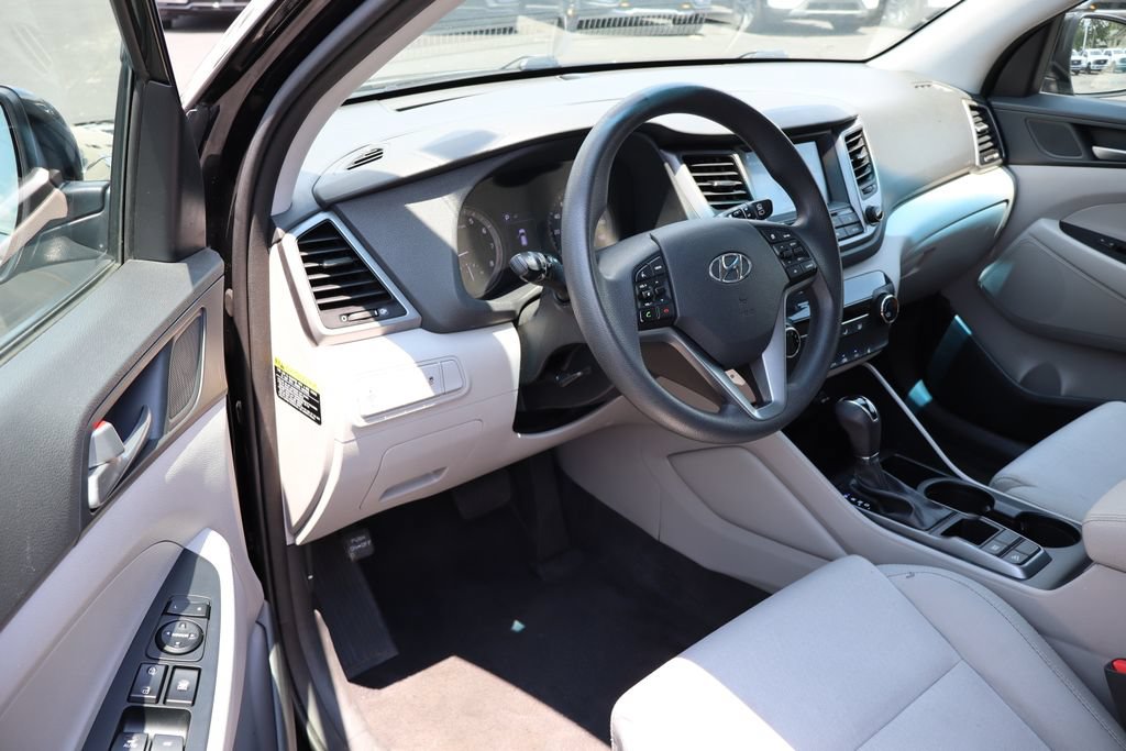 Used 2018 Hyundai Tucson SEL FWD image 4
