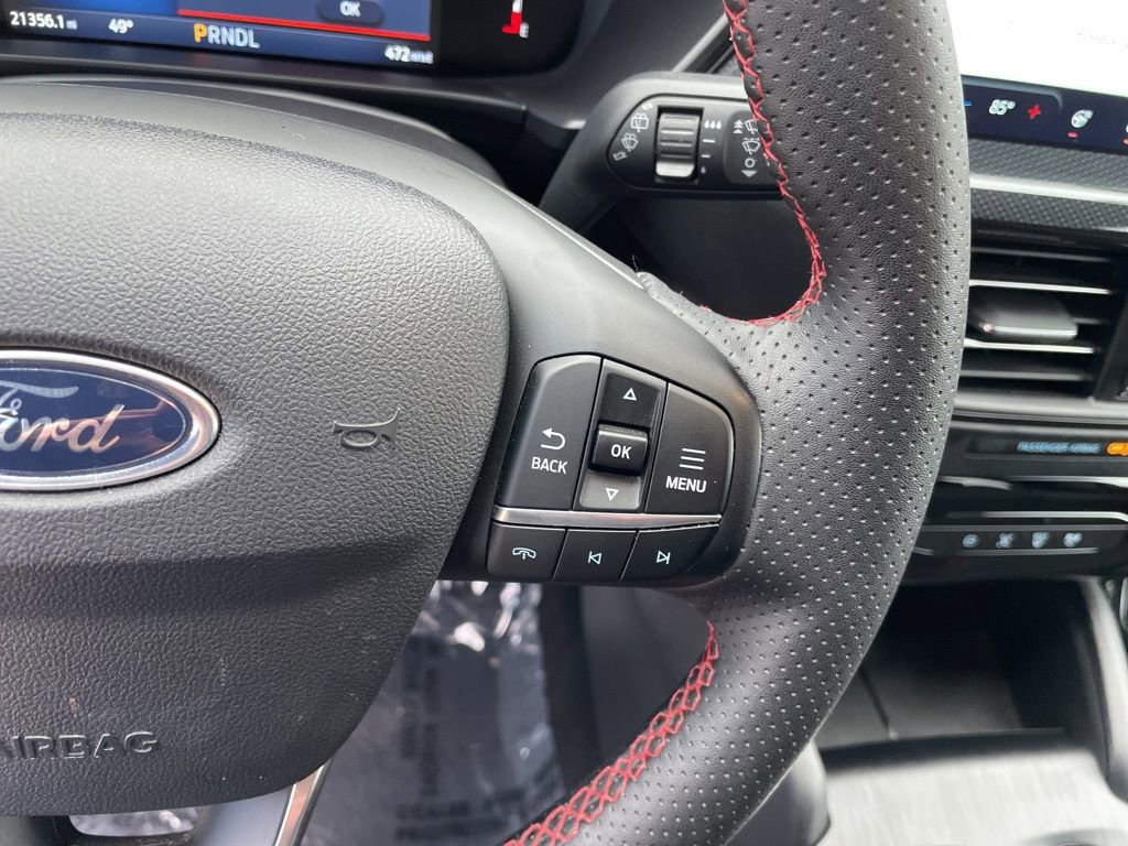 Used 2025 Ford Escape ST-Line w/ Equipment Group 301A image 15