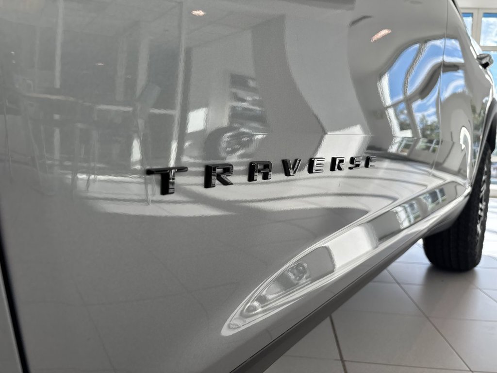New 2027 Chevrolet Traverse Z71 w/ Enhanced Driving Package AWD/4WD image 33