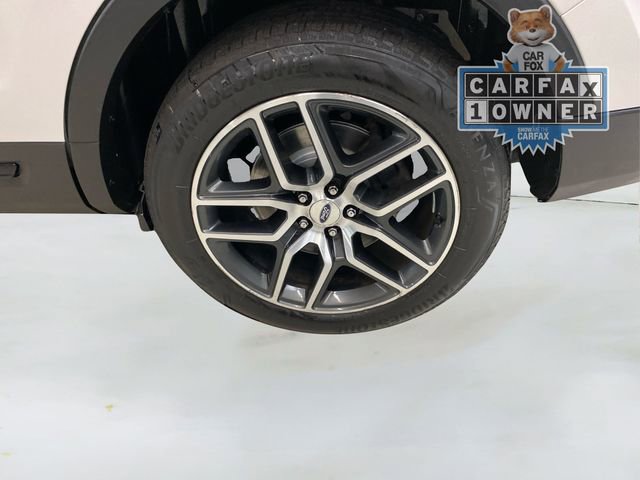 Used 2017 Ford Explorer Sport image 18