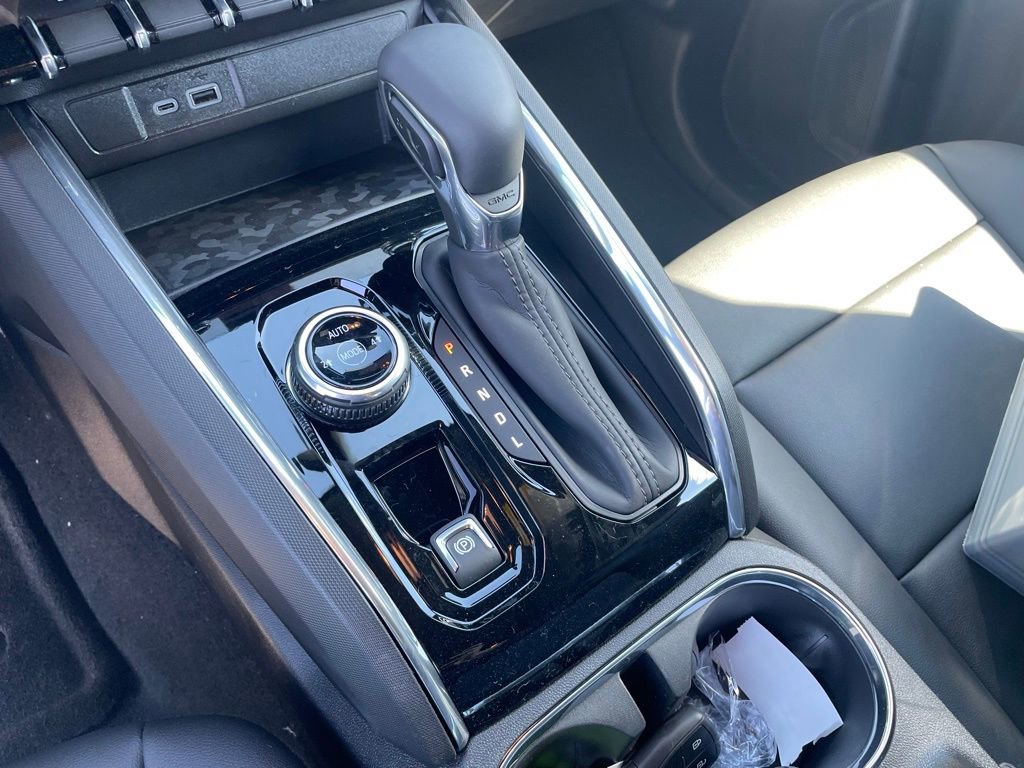 New 2026 GMC Canyon Elevation w/ Convenience Package image 23