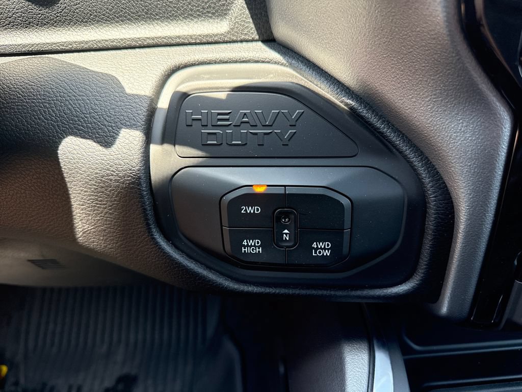 New 2026 RAM 2500 Laramie w/ Night Edition AWD/4WD image 19