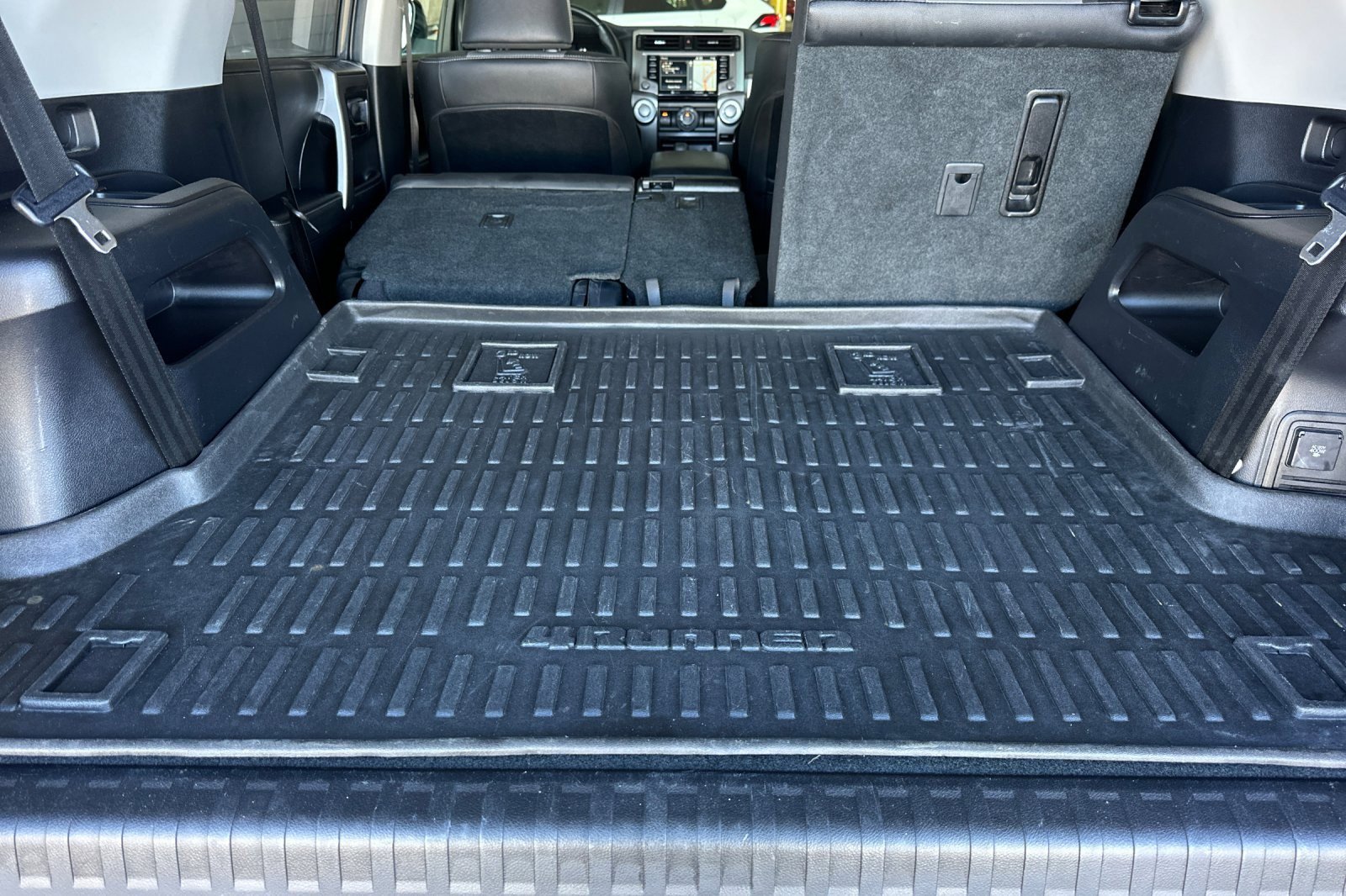 Certified 2024 Toyota 4Runner SR5 Premium w/ Moonroof Package AWD/4WD image 15