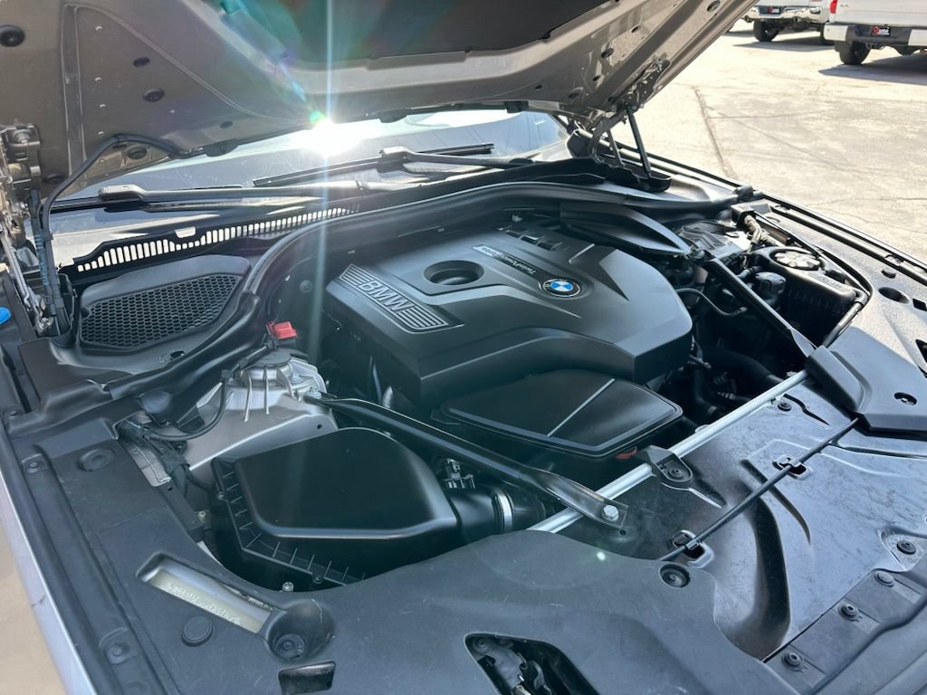 Used 2017 BMW 530i RWD image 40