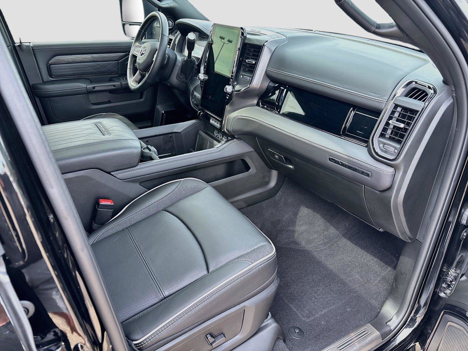 Certified 2026 RAM 3500 Limited AWD/4WD image 30