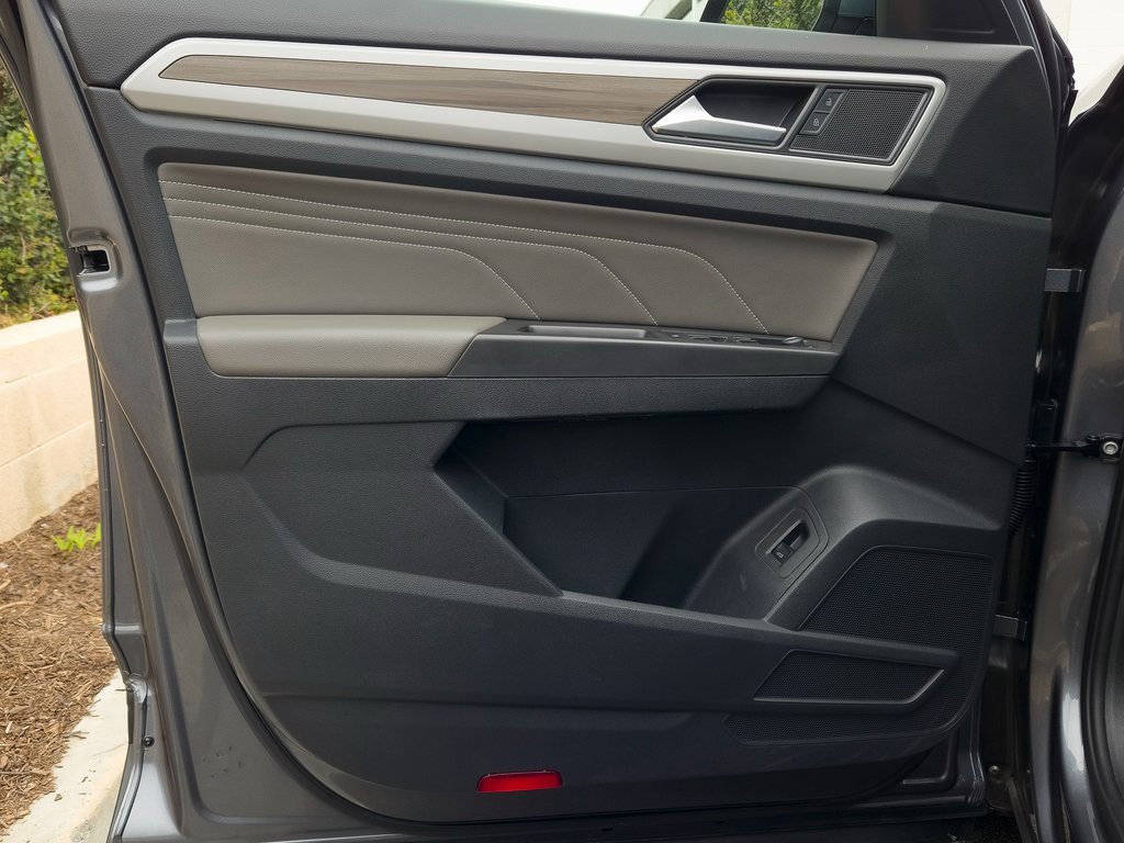 Used 2023 Volkswagen Atlas SEL image 12