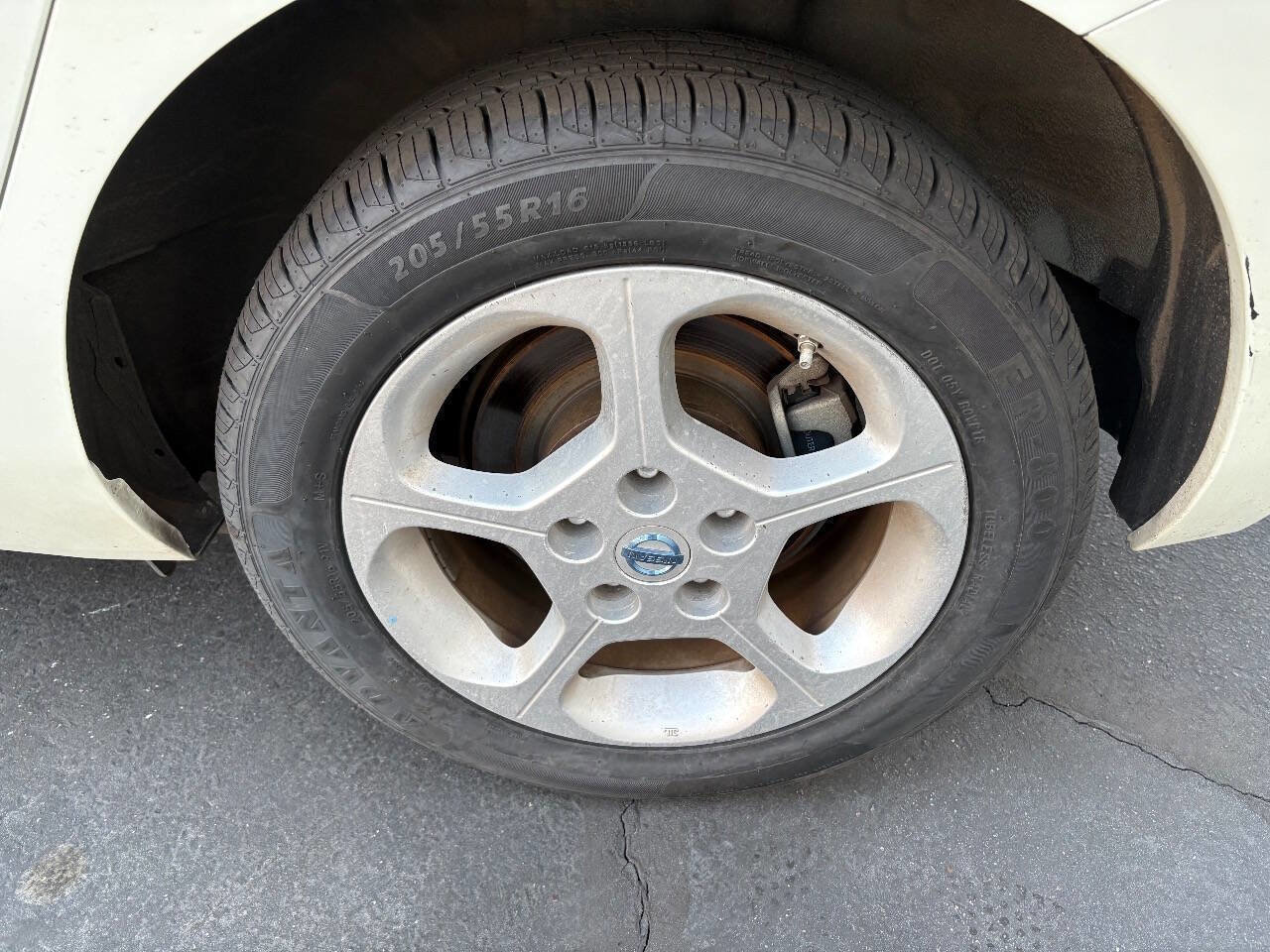 Used 2011 Nissan Leaf SL image 10