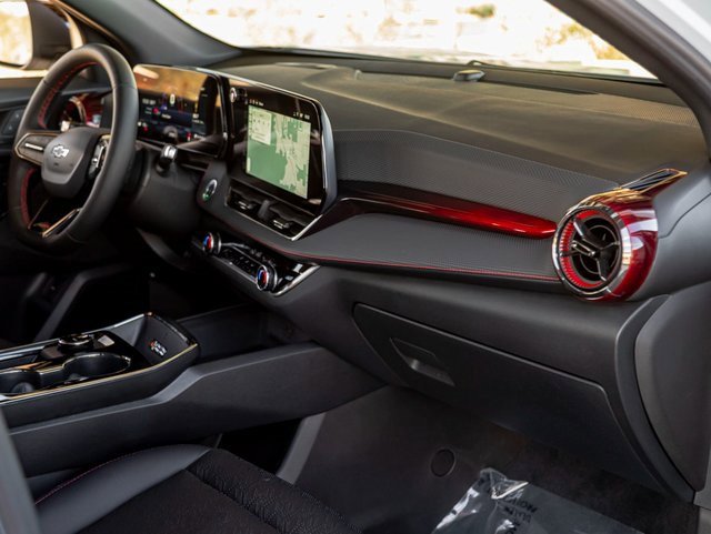 Used 2026 Chevrolet Equinox RS image 28