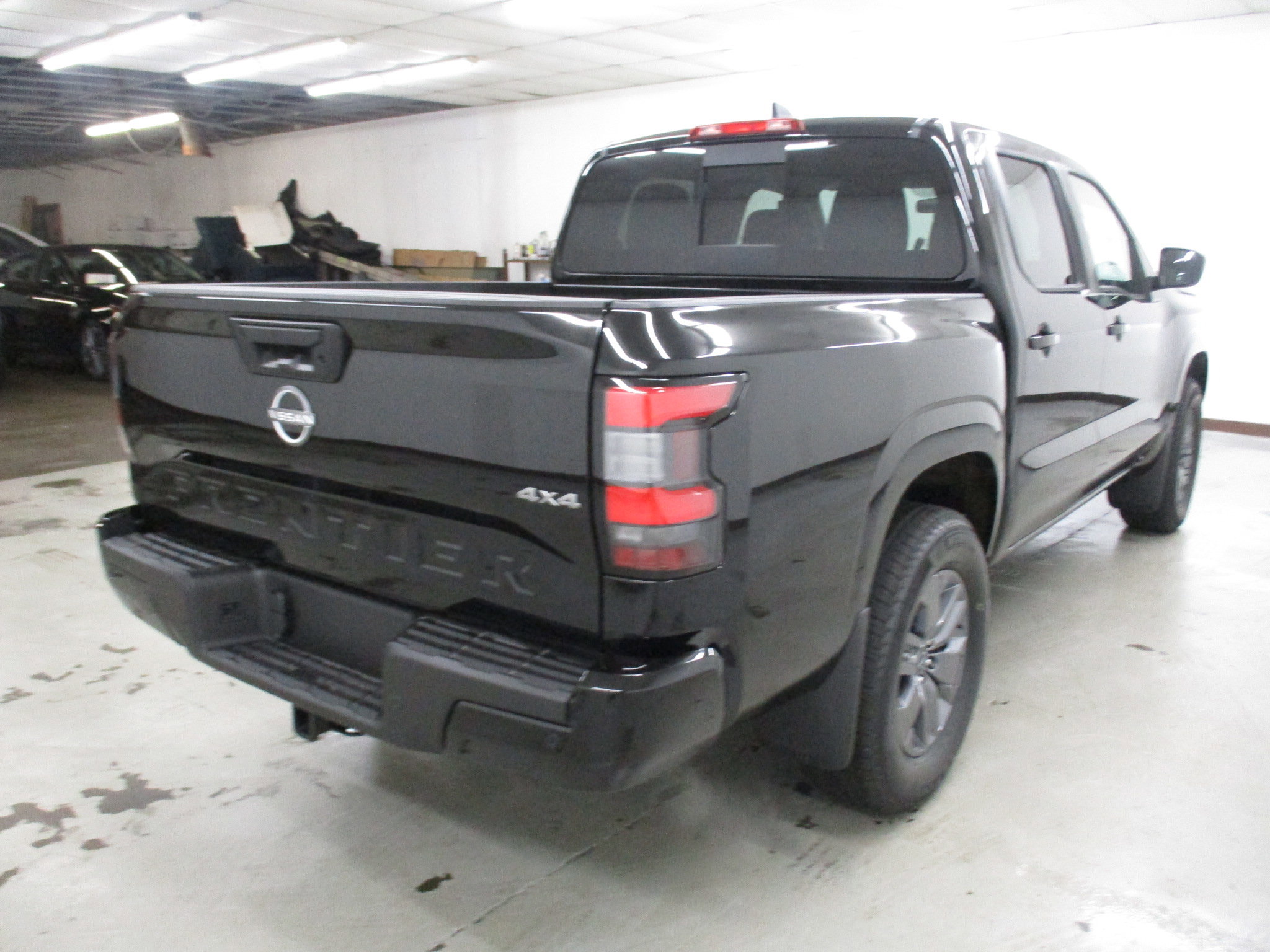 New 2026 Nissan Frontier SV w/ SV Convenience Package AWD/4WD image 6