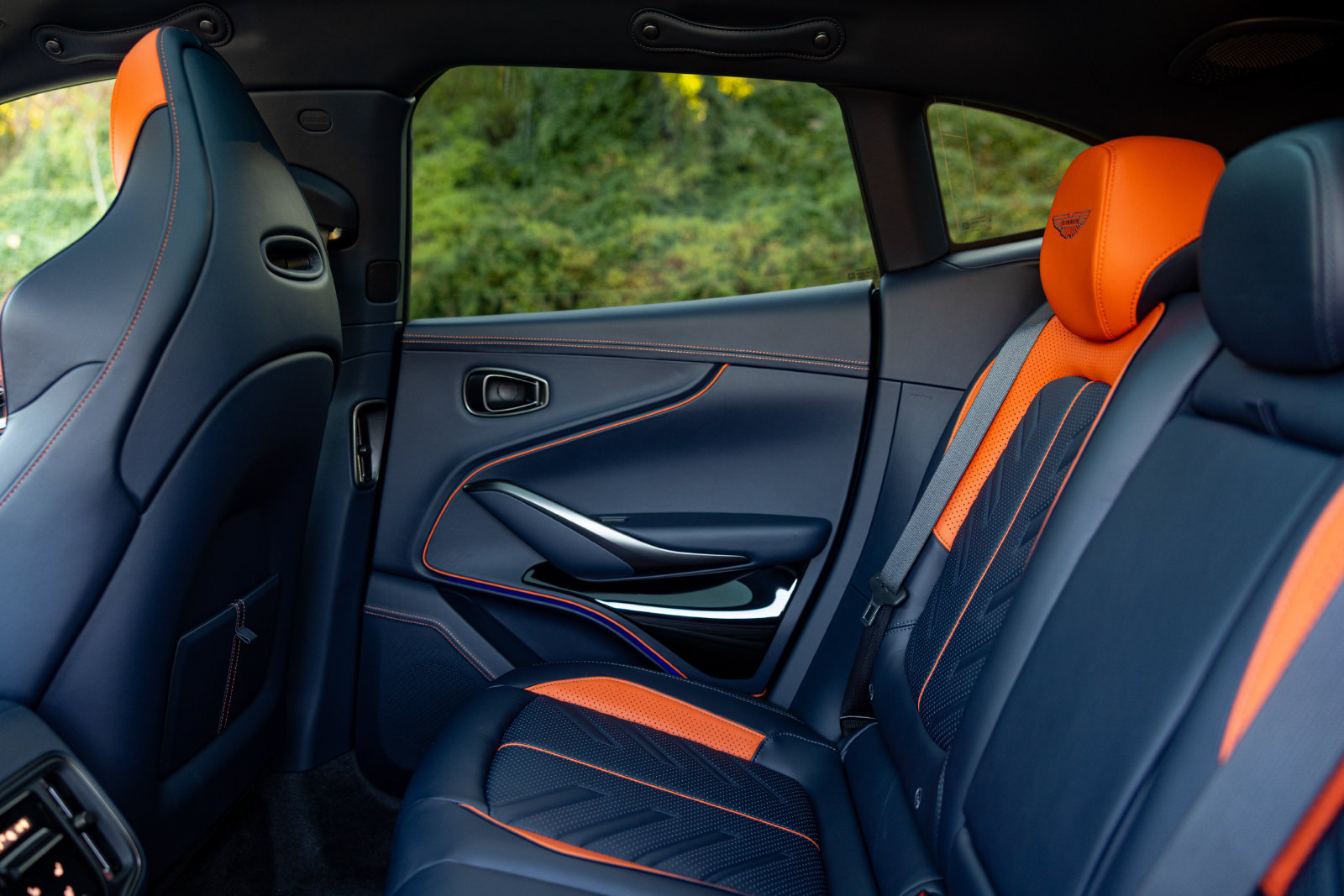 New 2026 Aston Martin DBX S AWD/4WD image 42