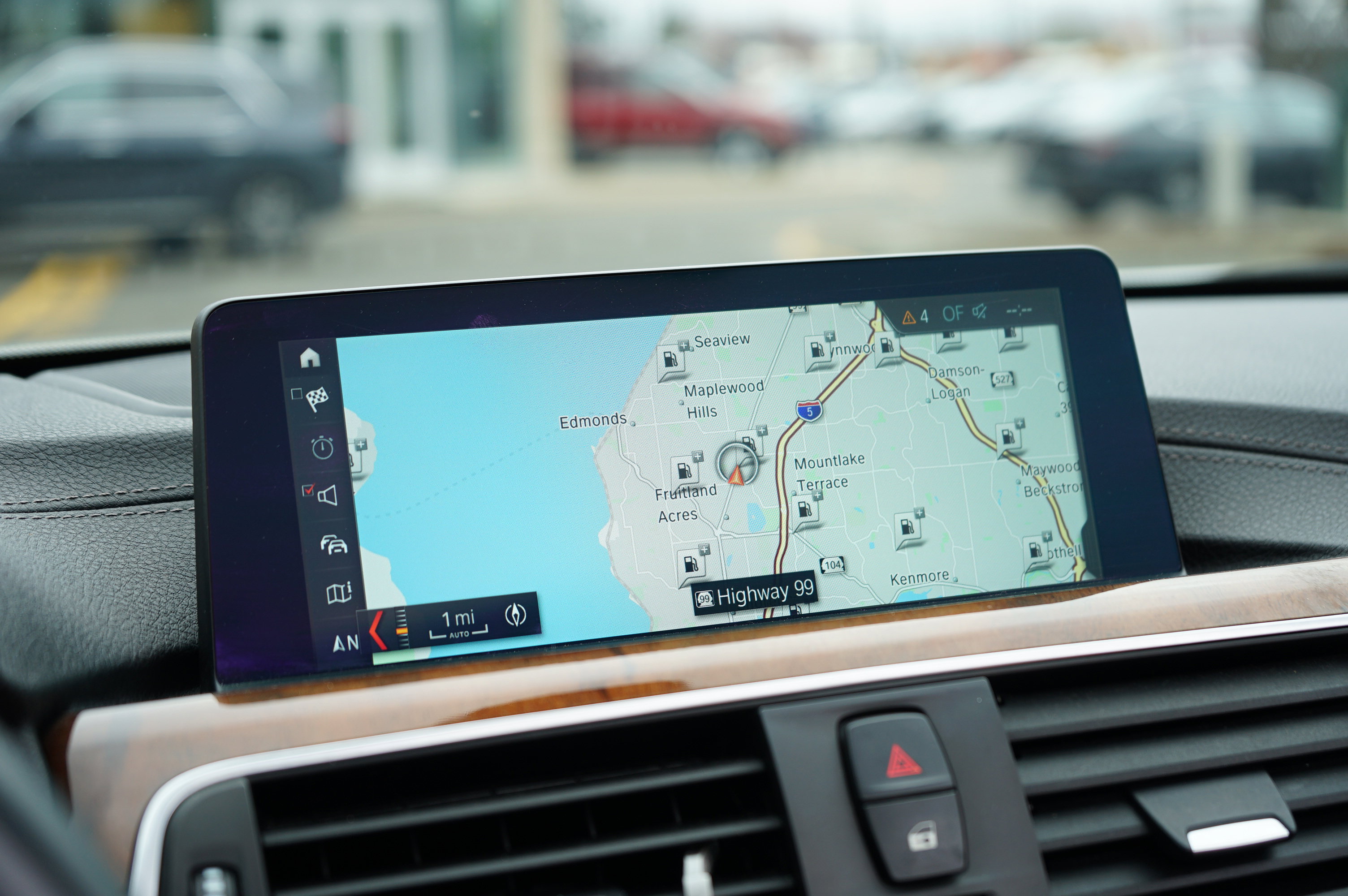 Used 2020 BMW 430i Convertible w/ Convenience Package image 37