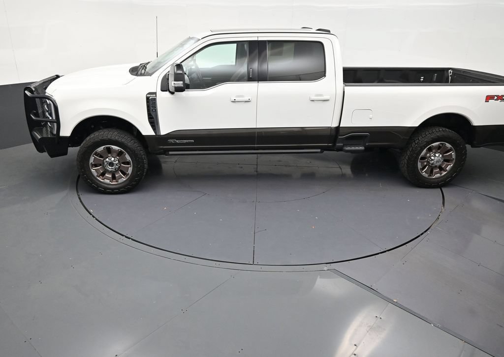 Used 2024 Ford F250 King Ranch AWD/4WD image 13