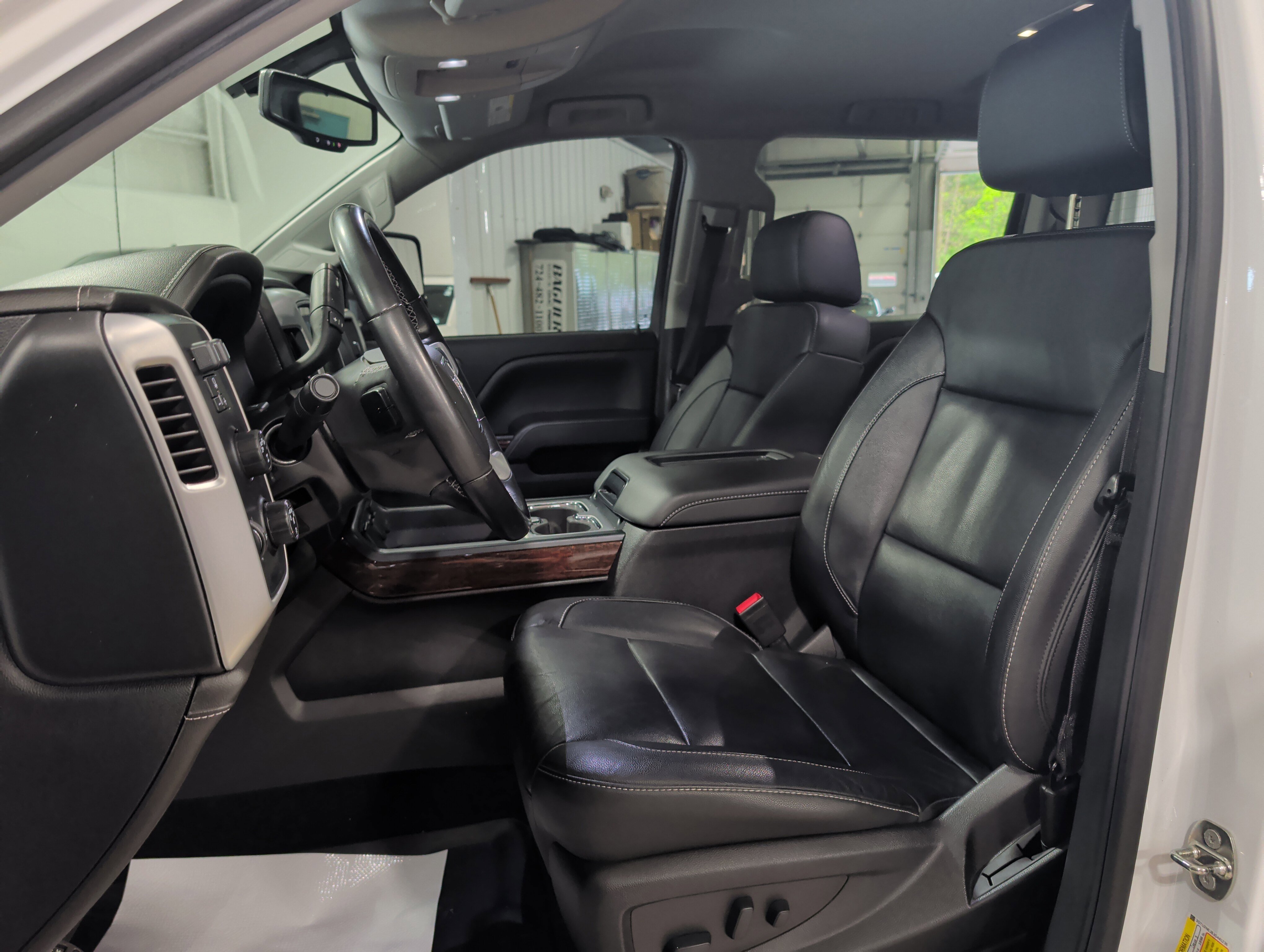 Used 2018 GMC Sierra 1500 SLT w/ SLT Premium Package AWD/4WD image 9