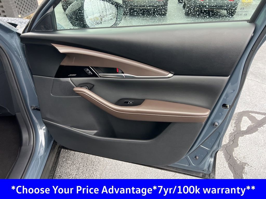 Used 2025 MAZDA CX-30 2.5 Turbo w/ Premium Package image 22