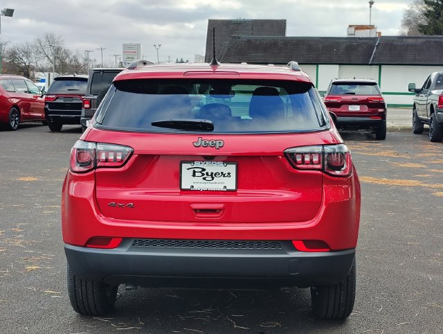 New 2026 Jeep Compass Latitude AWD/4WD image 28