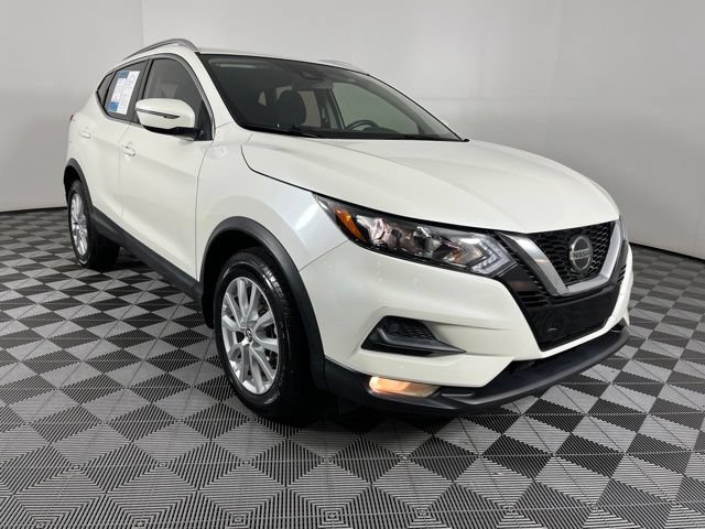 Used 2021 Nissan Rogue Sport SV FWD image 3