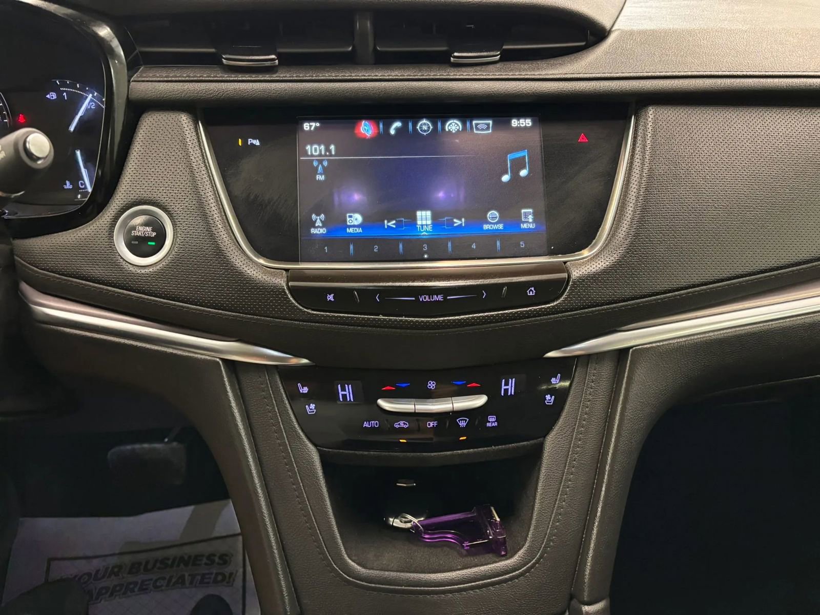 Used 2017 Cadillac XT5 Premium Luxury w/ LPO, Wheel Lock Package image 38