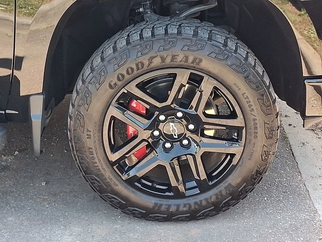 Used 2022 Chevrolet Silverado 1500 LT Trail Boss w/ LT Trail Boss Premium Package AWD/4WD image 30