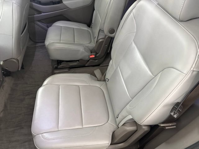 Used 2020 Chevrolet Traverse LT AWD/4WD image 29