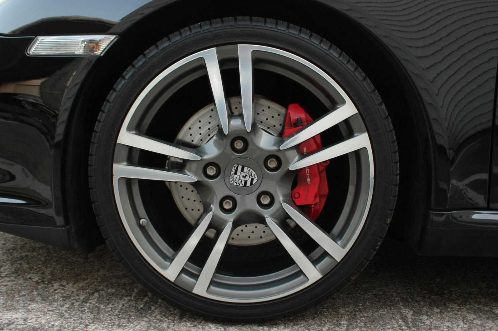 Used 2012 Porsche 911 Carrera S image 28