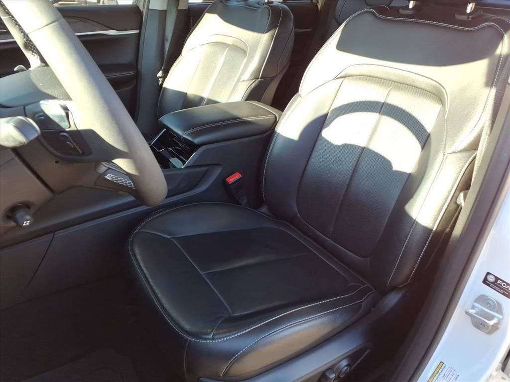 Used 2023 Jeep Grand Cherokee Limited w/ Luxury Tech Group II image 70