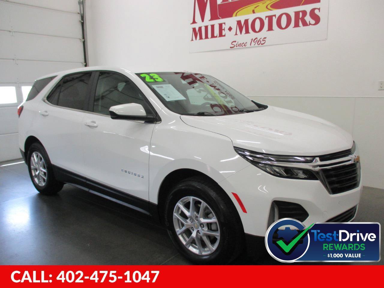 Used 2023 Chevrolet Equinox LT w/ Driver Convenience Package AWD/4WD image 1