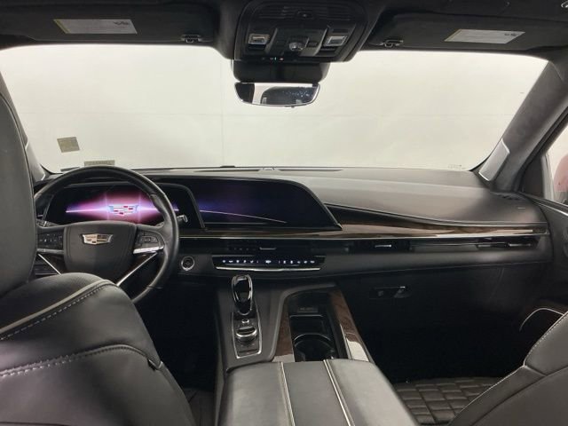 Used 2021 Cadillac Escalade Premium Luxury Platinum image 25