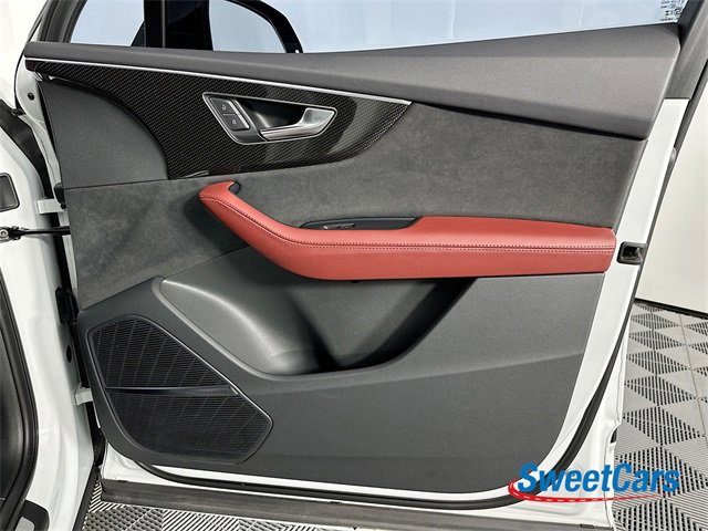 Used 2024 Audi SQ7 Premium Plus w/ Executive Package image 43