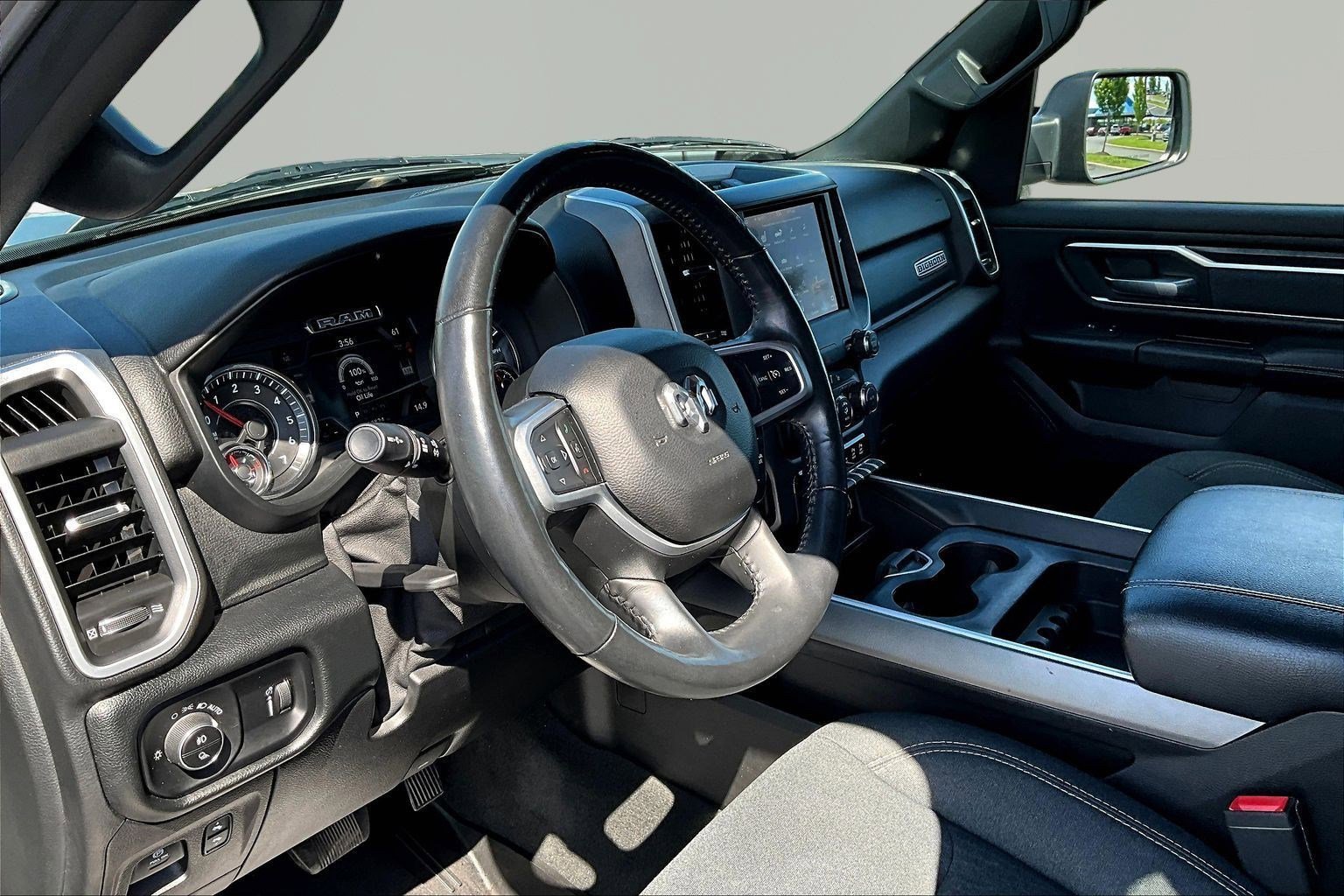 Used 2021 RAM 1500 Big Horn AWD/4WD image 17