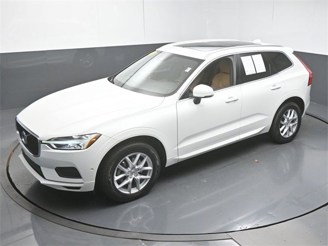 Used 2018 Volvo XC60 T5 Momentum w/ Vision Package image 44