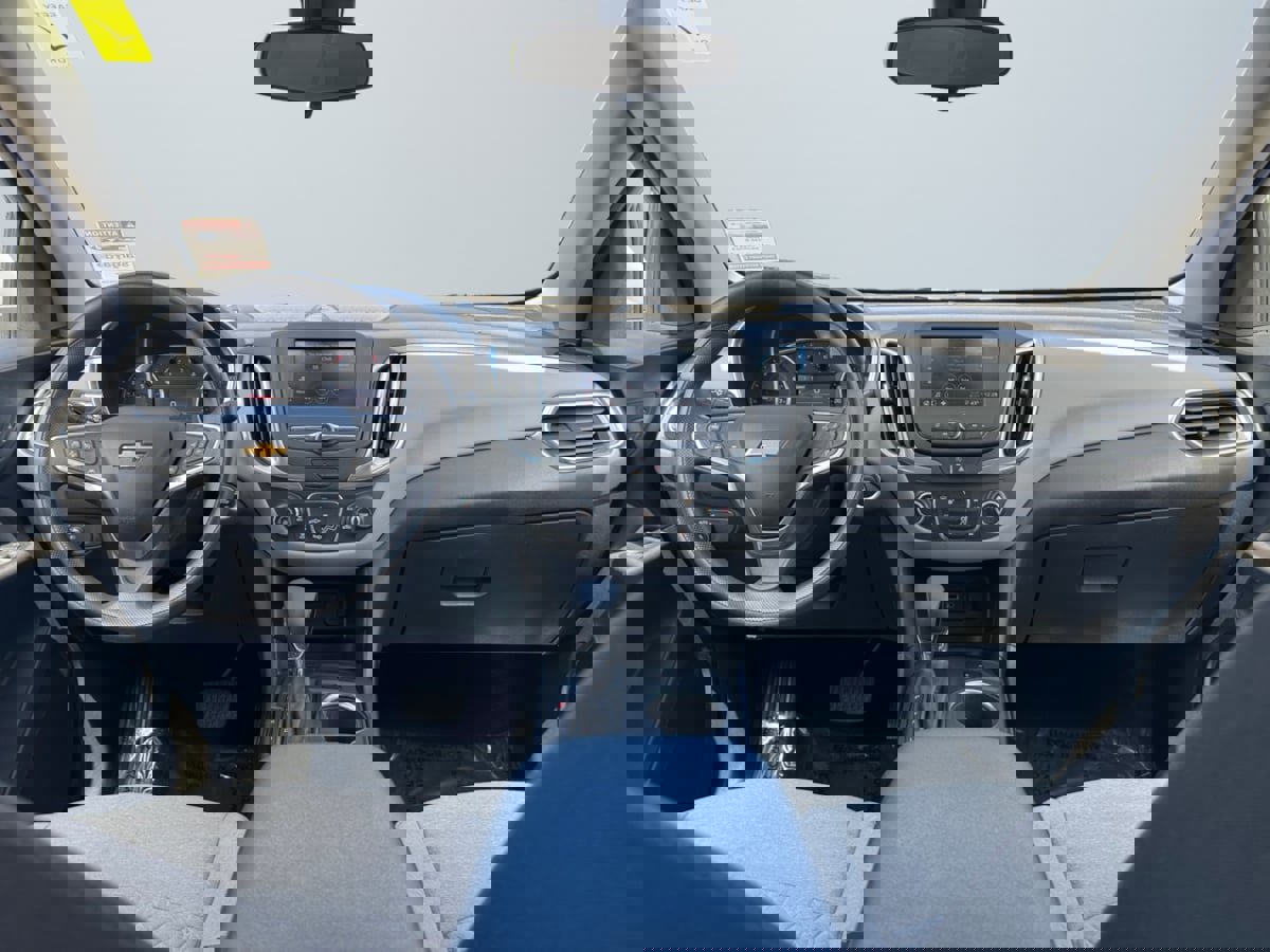 Used 2022 Chevrolet Equinox LT FWD image 10