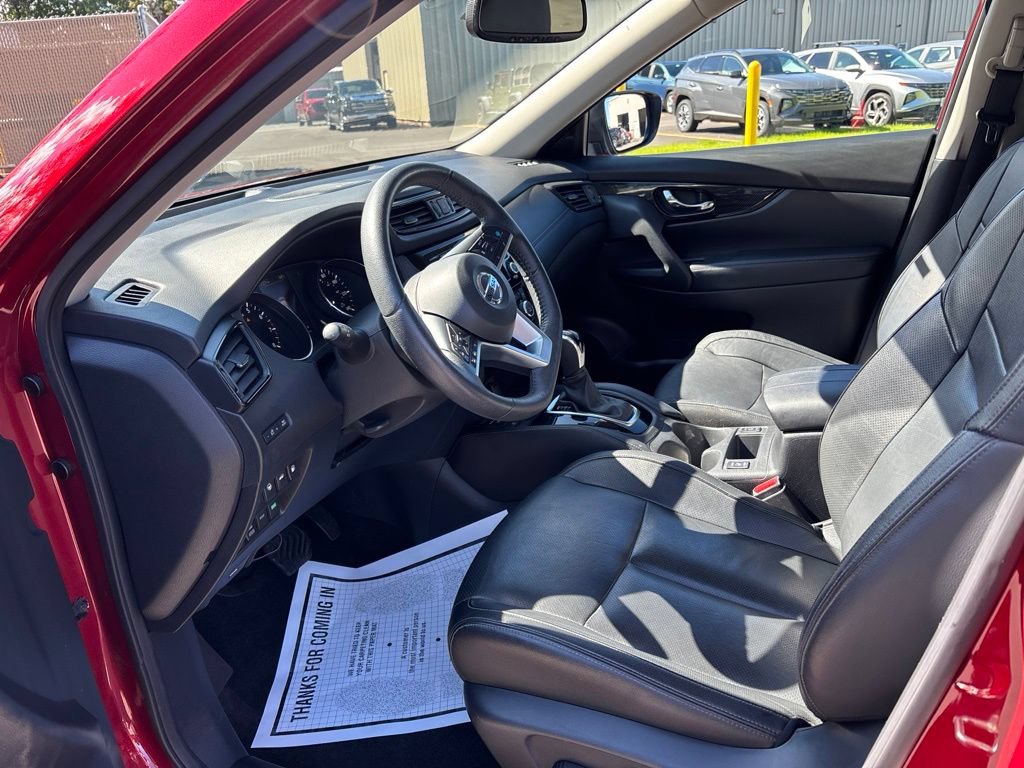 Used 2020 Nissan Rogue SL AWD/4WD image 9