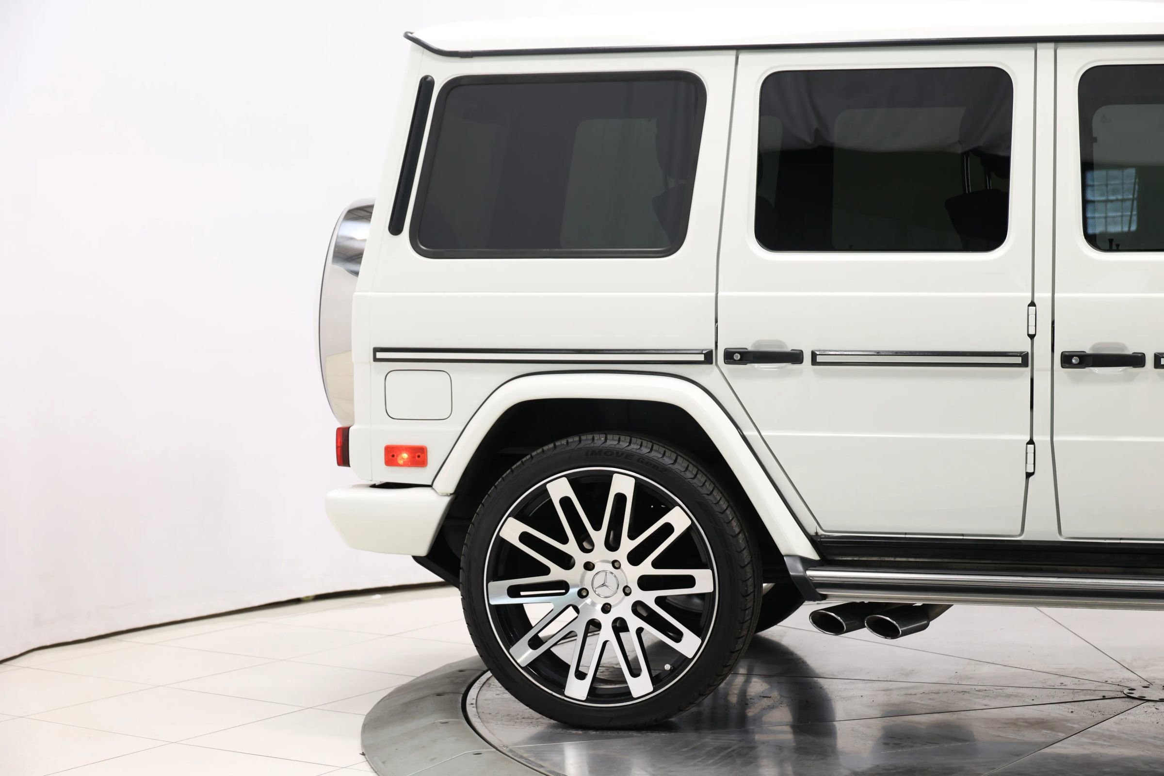 Used 2013 Mercedes-Benz G 550 image 58