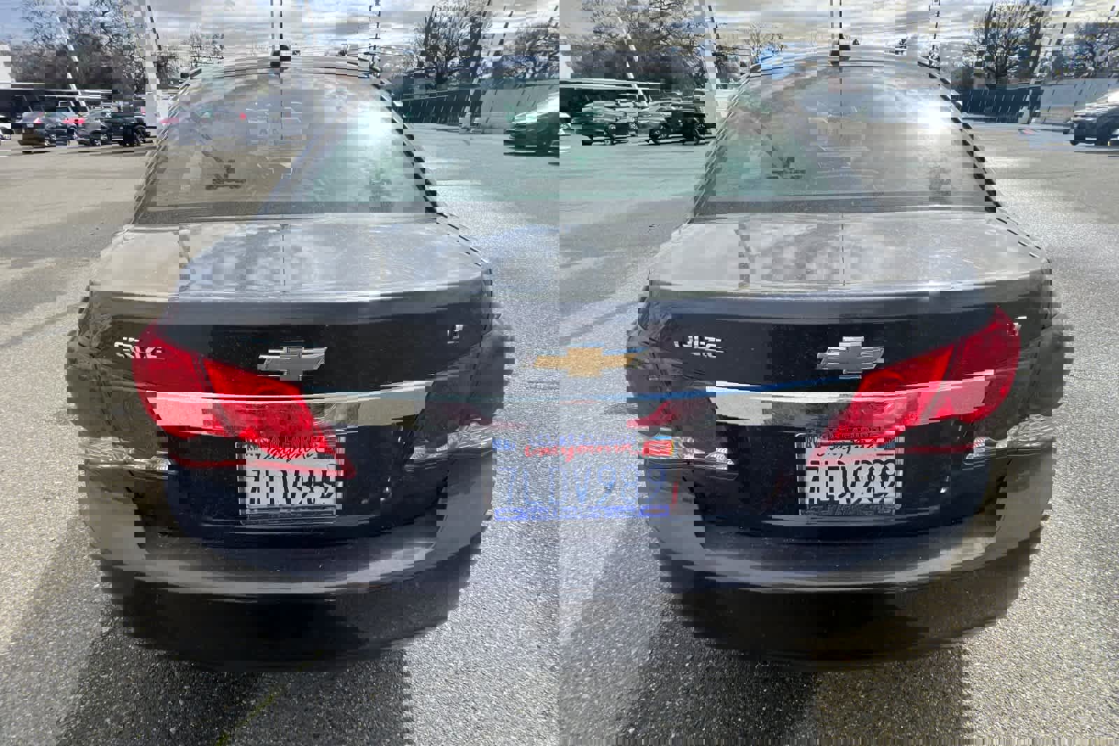 Used 2015 Chevrolet Cruze LT w/ Technology Package image 5