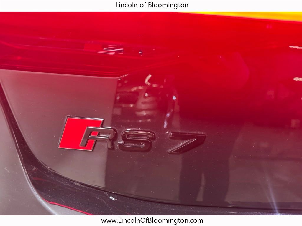 Used 2024 Audi RS 7 Performance w/ Black Optic Package image 24