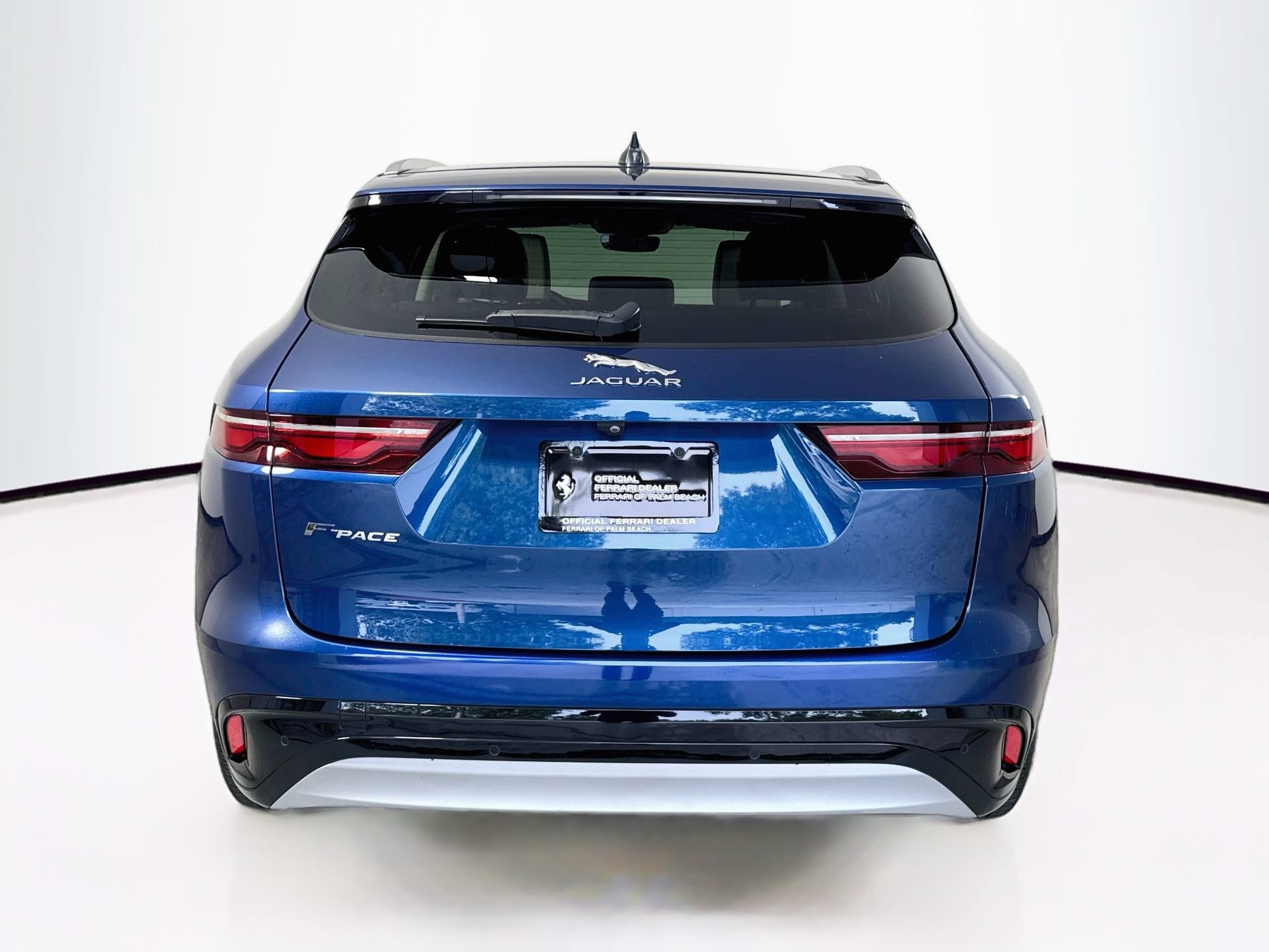 Used 2023 Jaguar F-PACE S AWD/4WD image 6