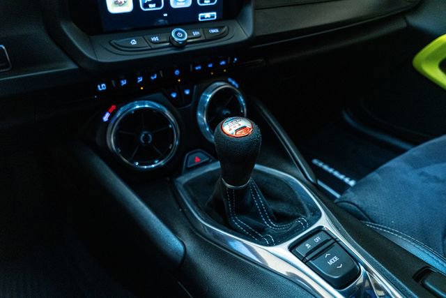 Used 2018 Chevrolet Camaro SS RWD image 26