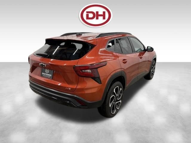 Used 2024 Chevrolet Trax RS FWD image 13